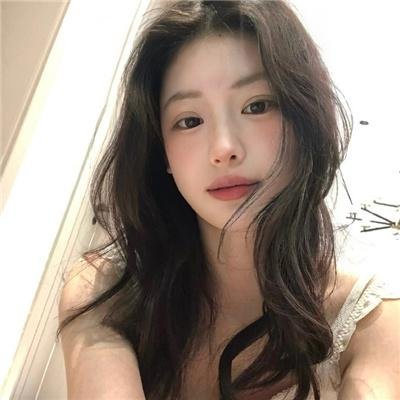 女记者的日记